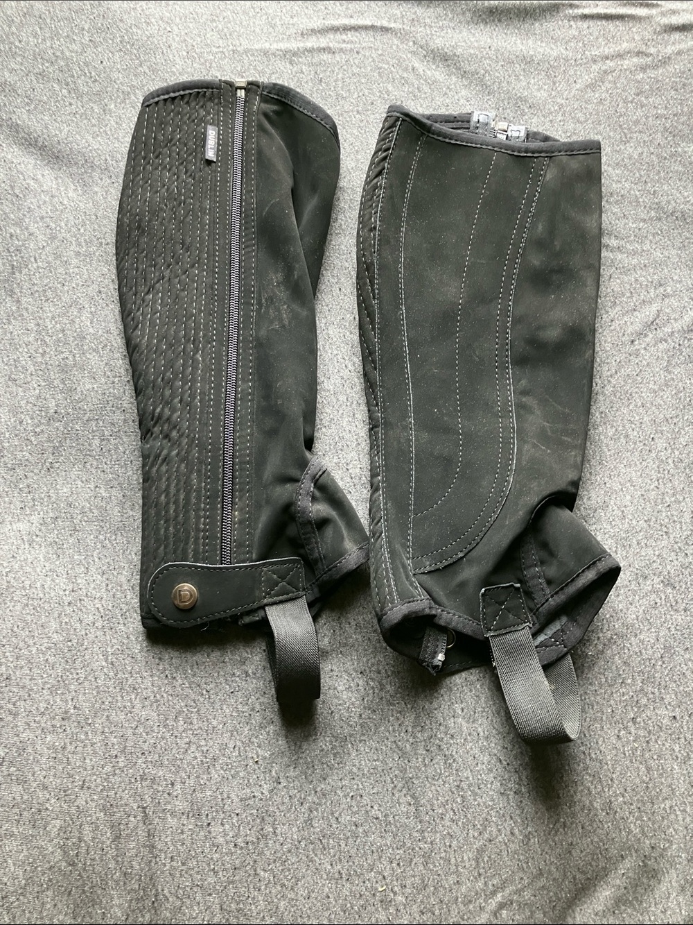 Black Dublin English half chaps